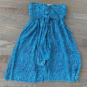 Pinapples knotted strapless short dress size M